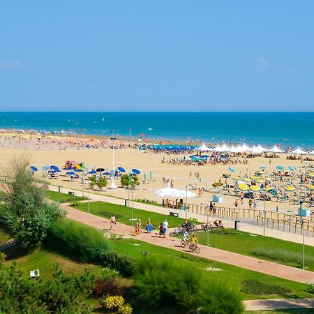 Hotel Gimm Bibione Kültér fotó