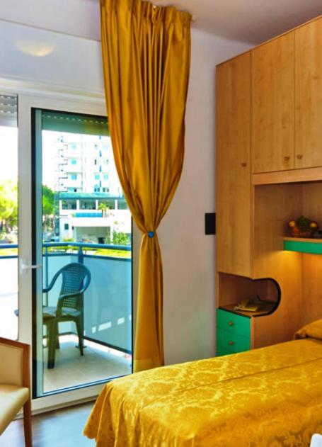 Hotel Gimm Bibione Kültér fotó