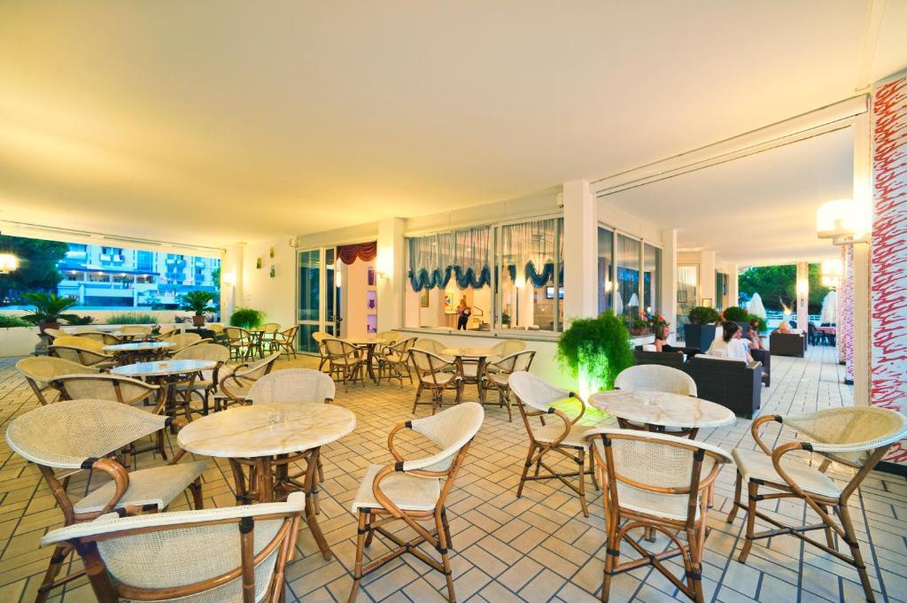 Hotel Gimm Bibione Kültér fotó
